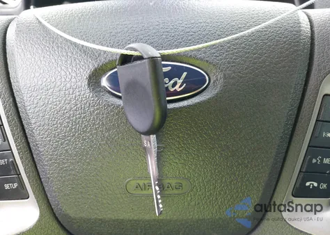 2010 Ford Fusion Sel z USA, uszkodzony, nr VIN 3FAHP0JA9AR235848